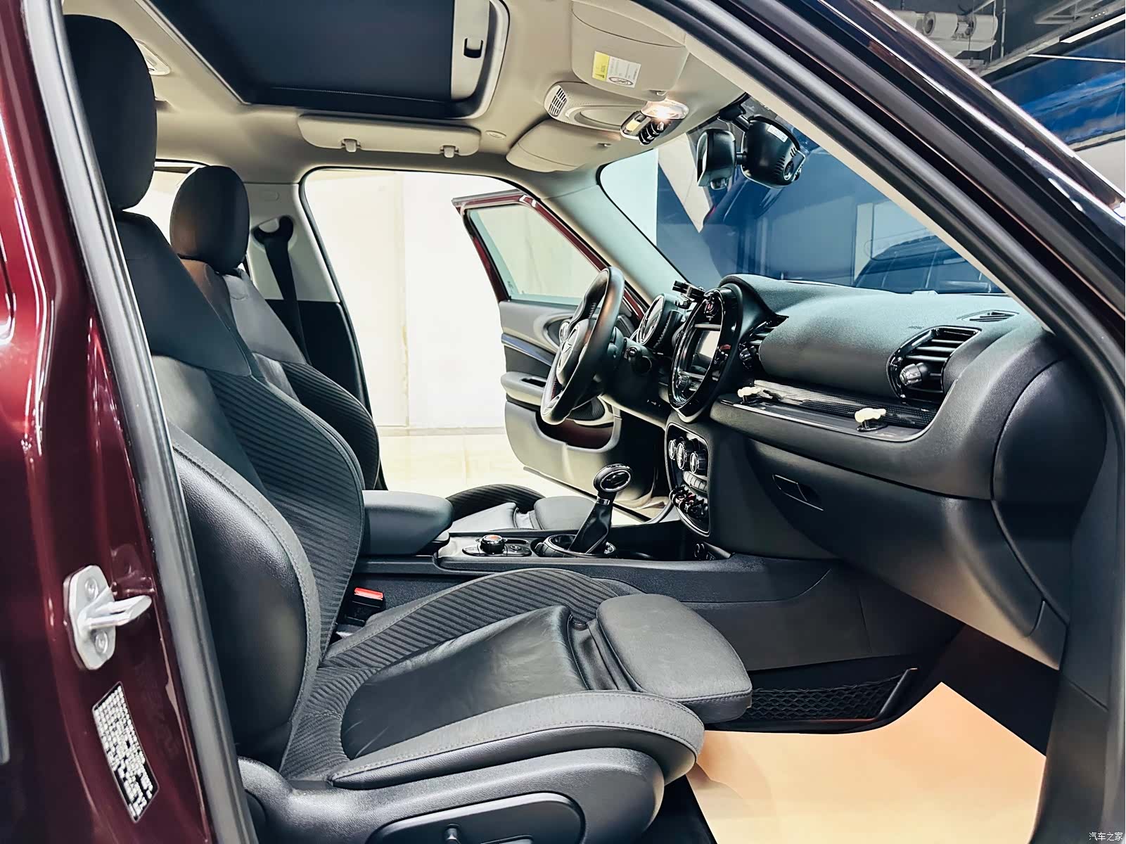 Mini Clubman, 2017 23