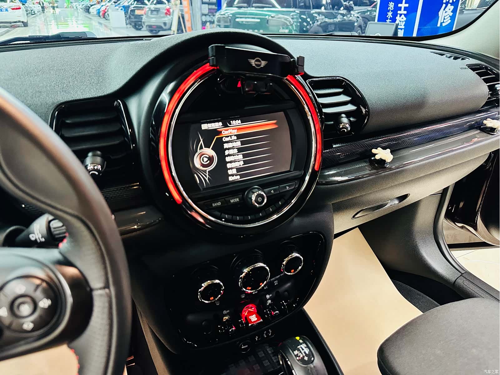 Mini Clubman, 2017 34