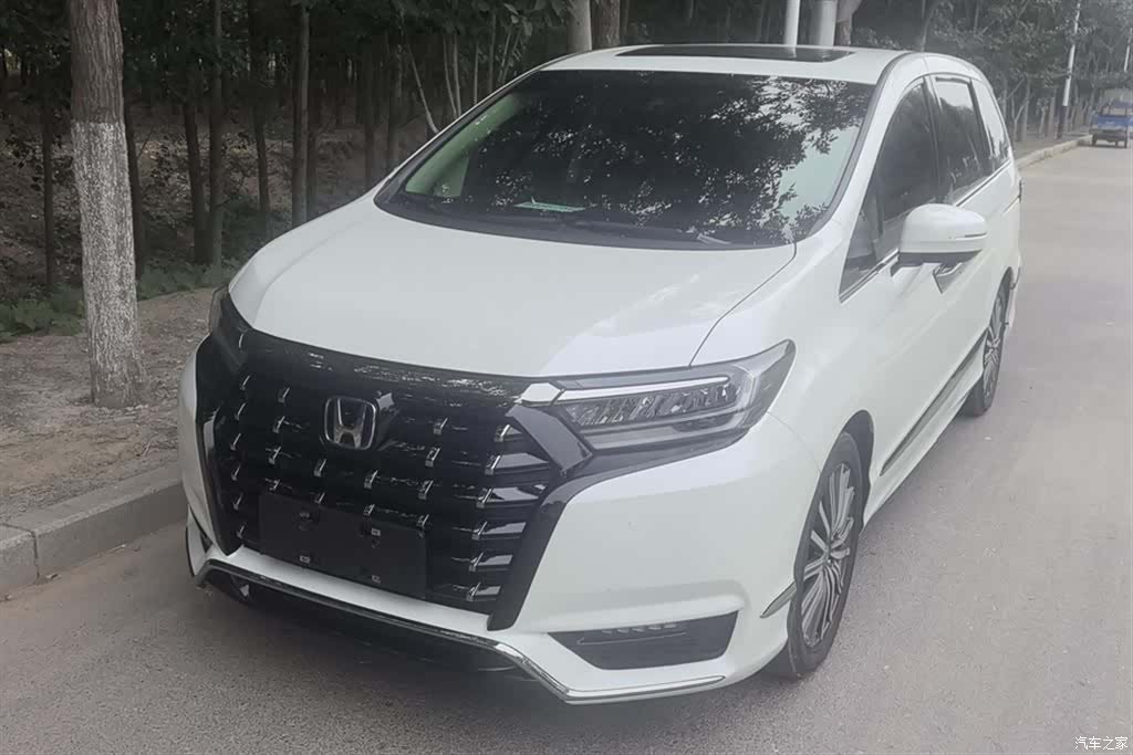 Honda Elysion, 2022 1