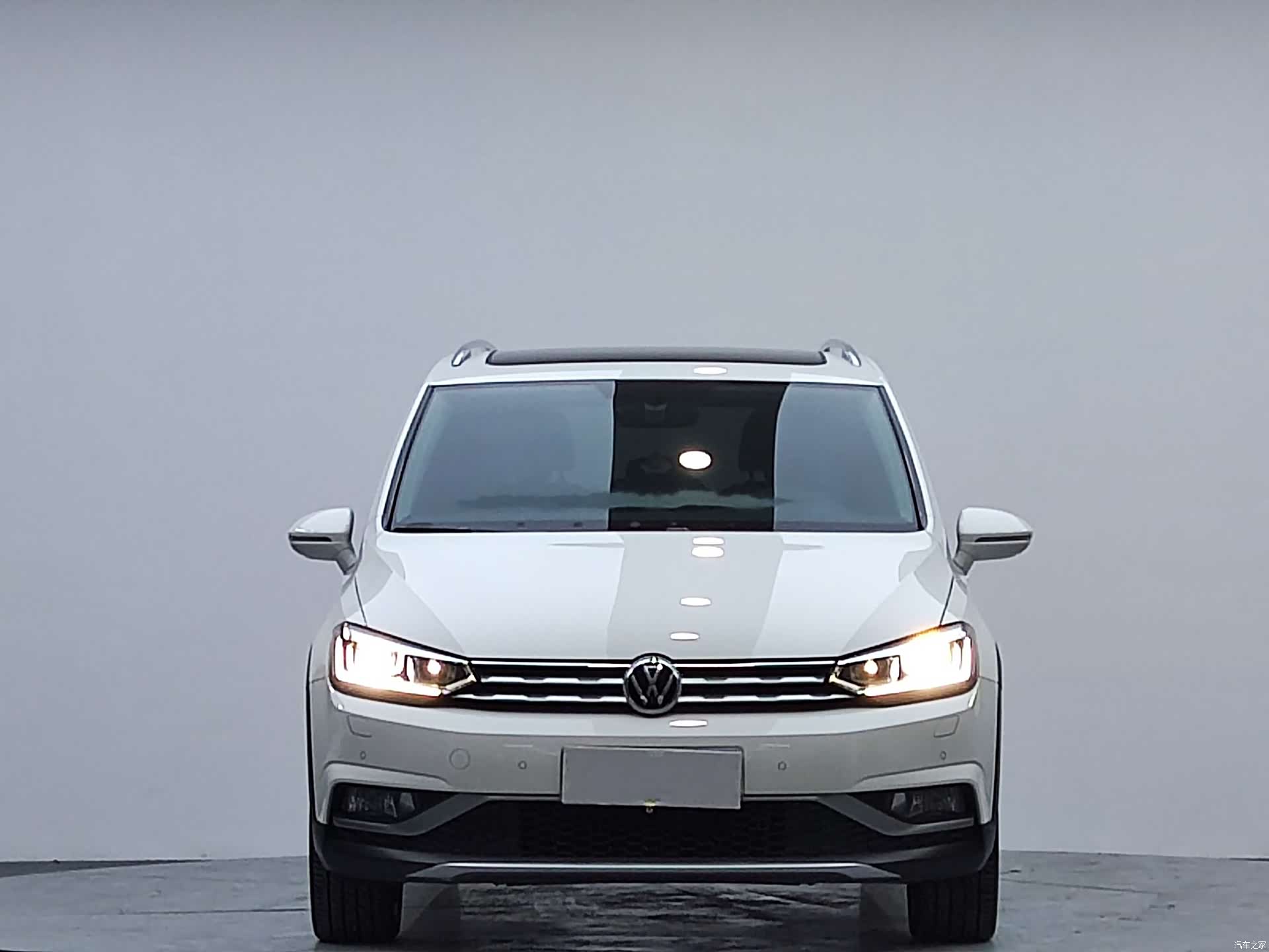 Volkswagen L, 2020 3