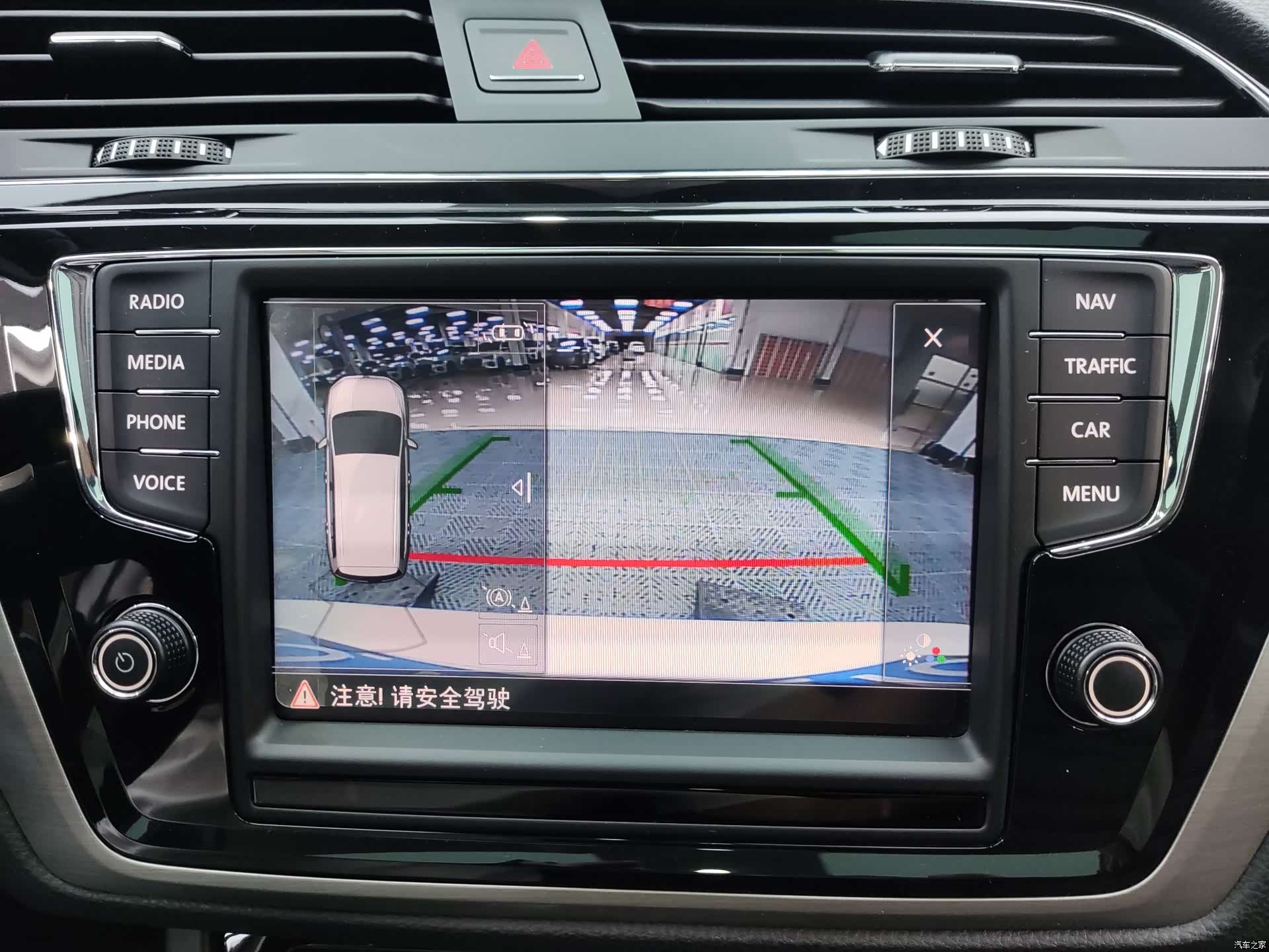 Volkswagen L, 2020 17