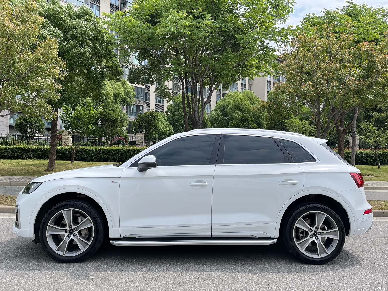 Audi Q5L, 2023 4