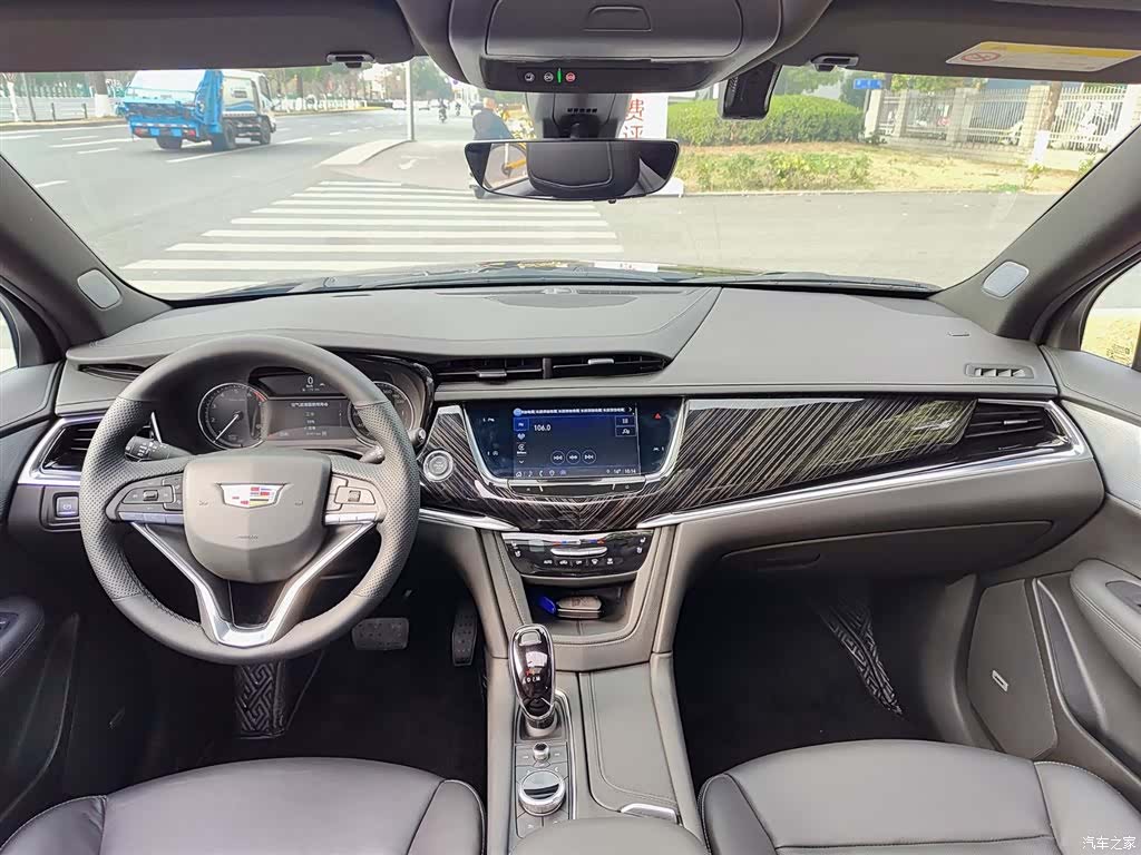 Cadillac XT6, 2024 10