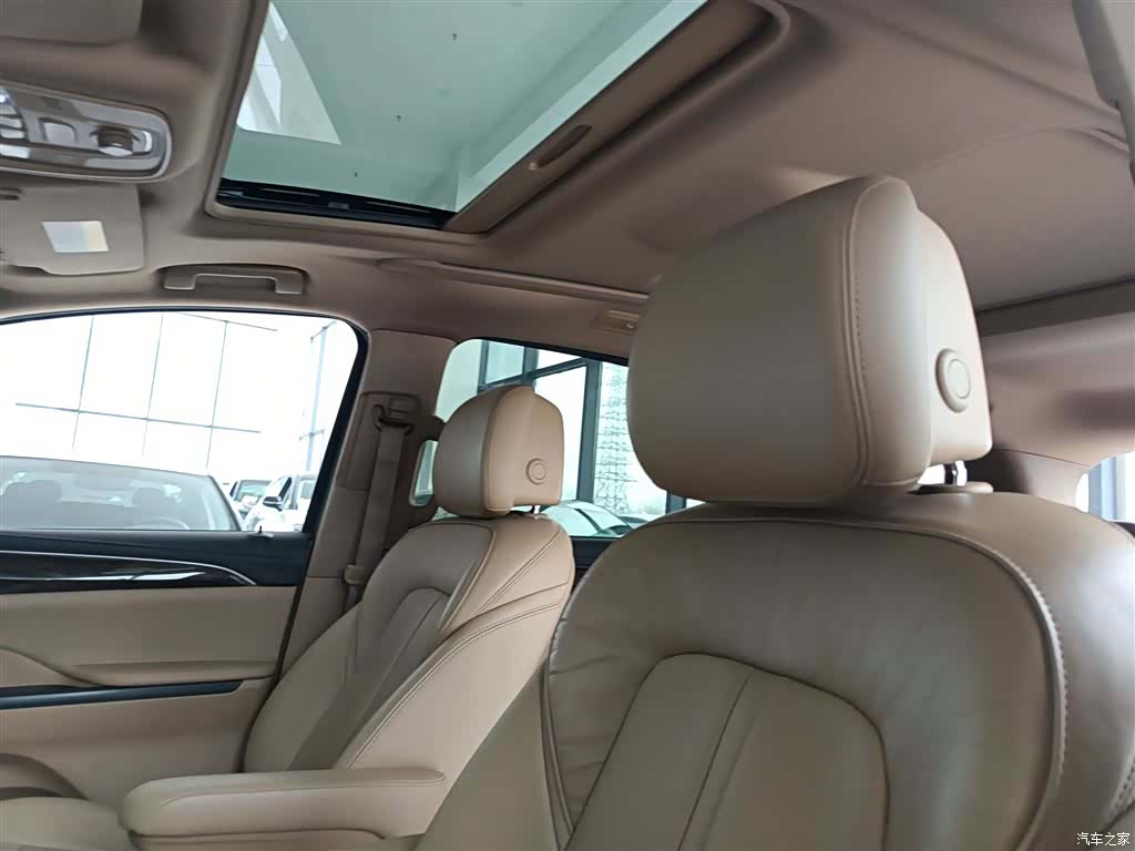 Buick GL8, 2017 18