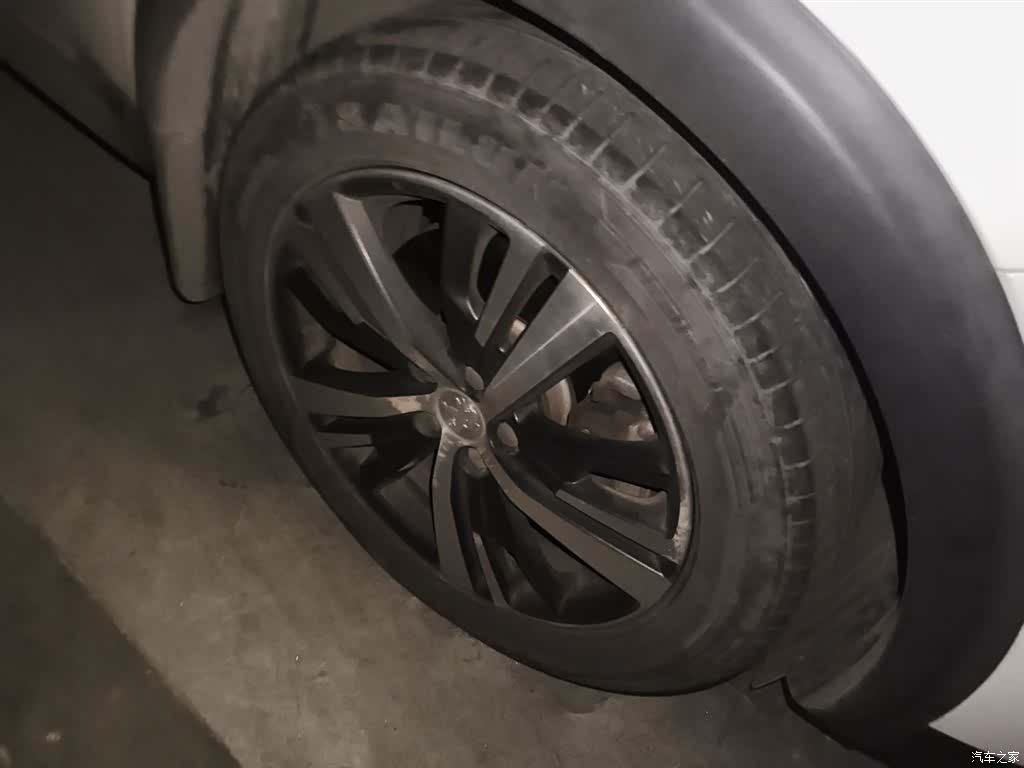 Peugeot 5008, 2017 26