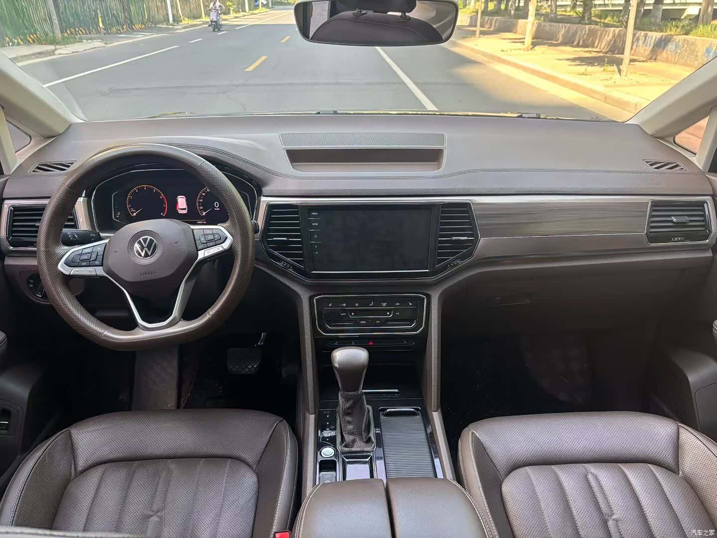 Volkswagen Viloran, 2021 6