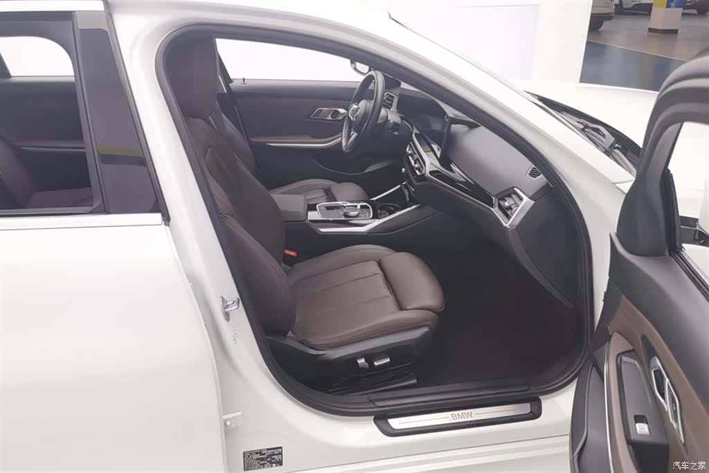 BMW i3, 2023 8