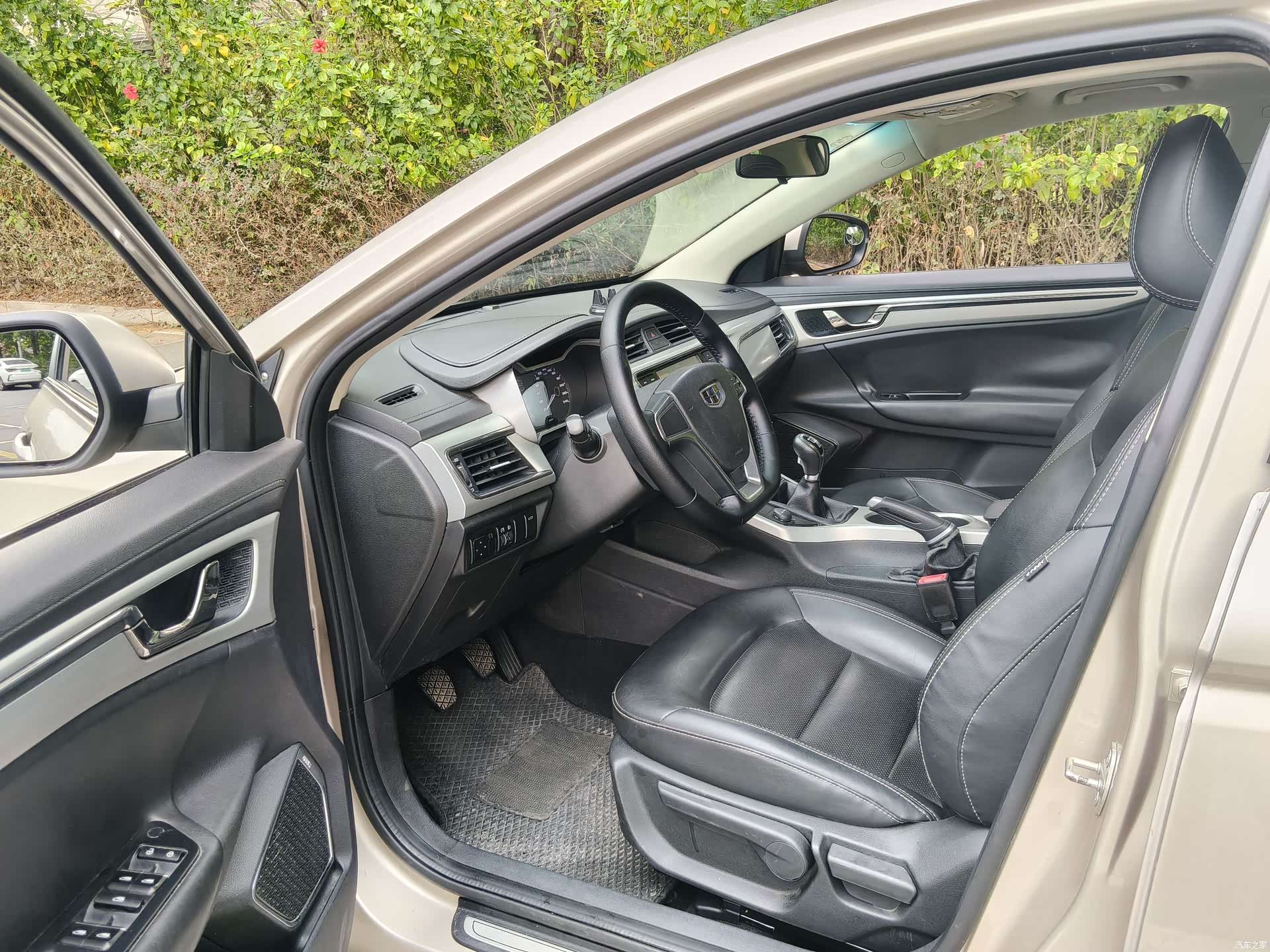 Geely Emgrand, 2016 14