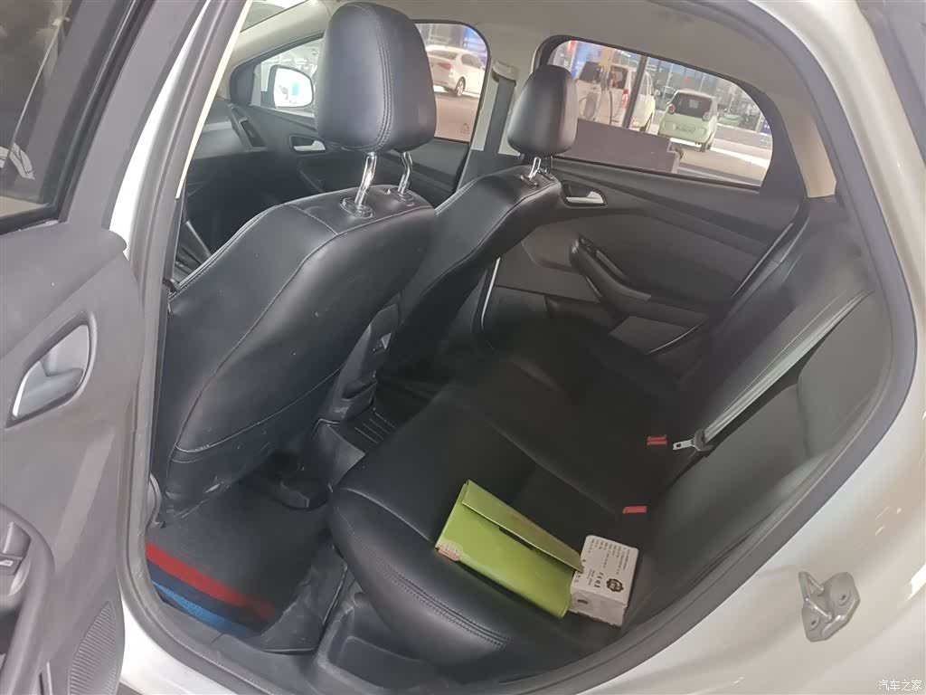 Ford Focus, 2017 13