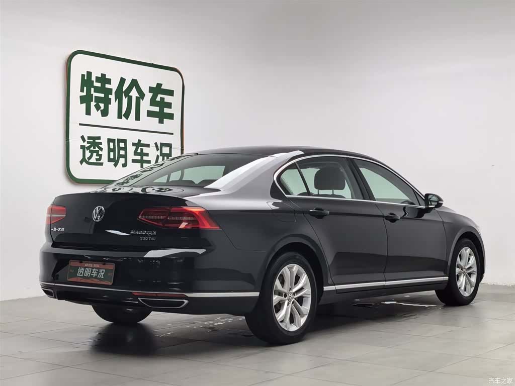 Volkswagen Magotan, 2018 2