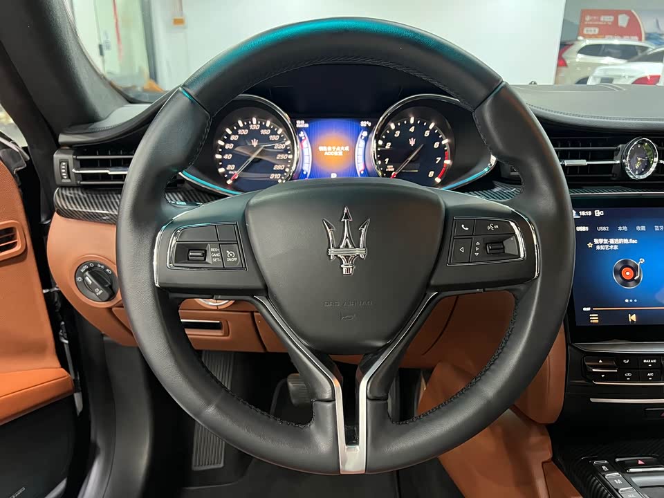 Maserati President