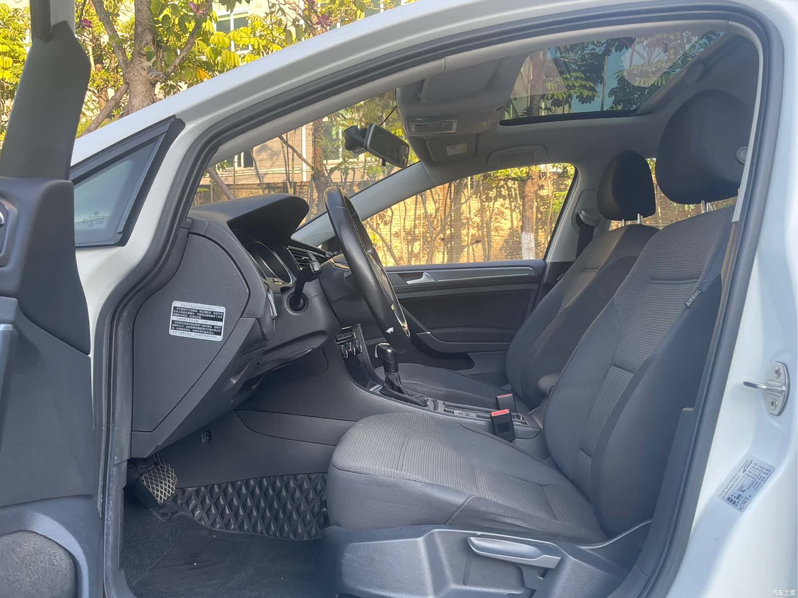Volkswagen Golf, 2017 4