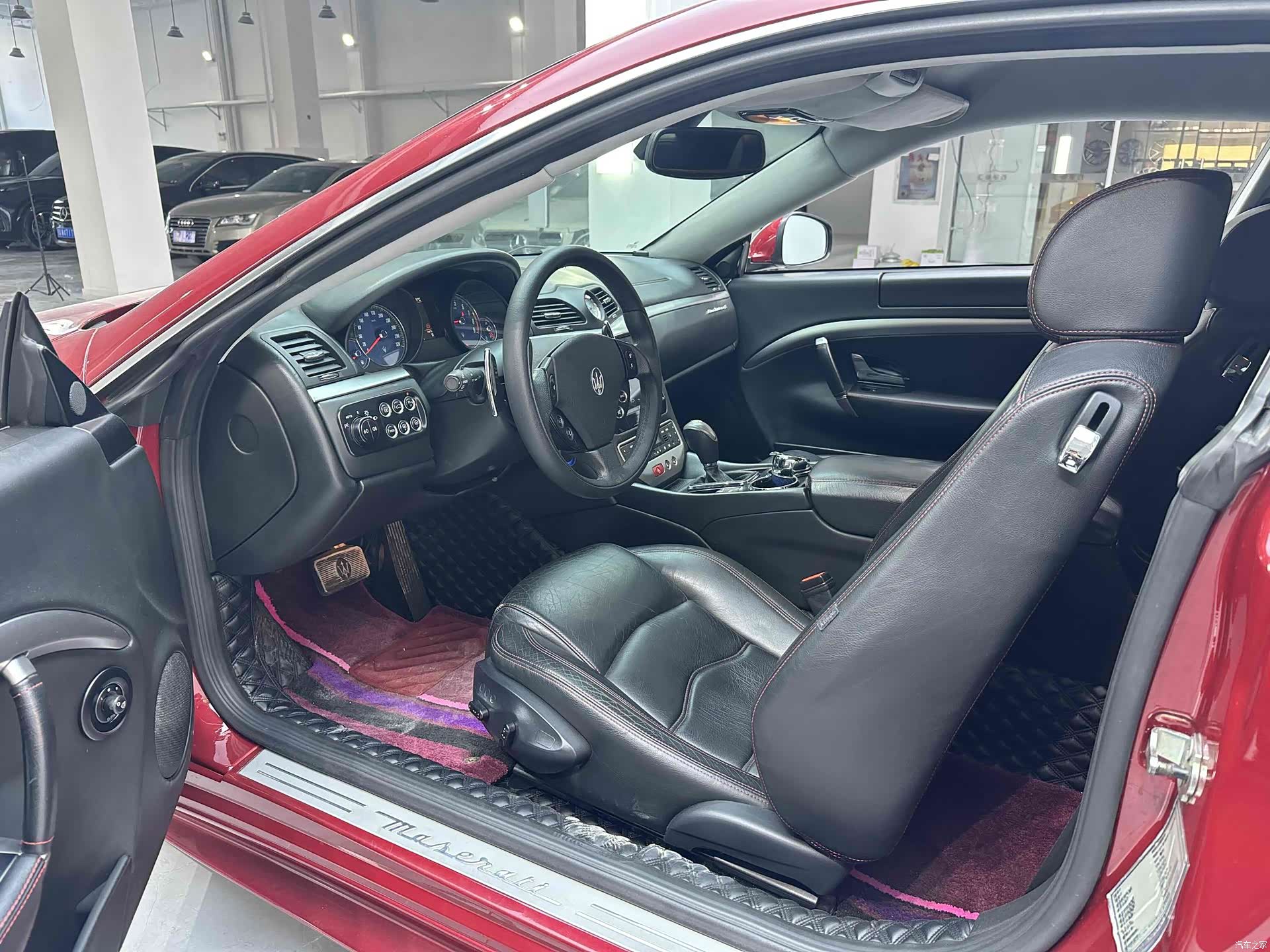 Maserati GranTurismo, 2013 все фото