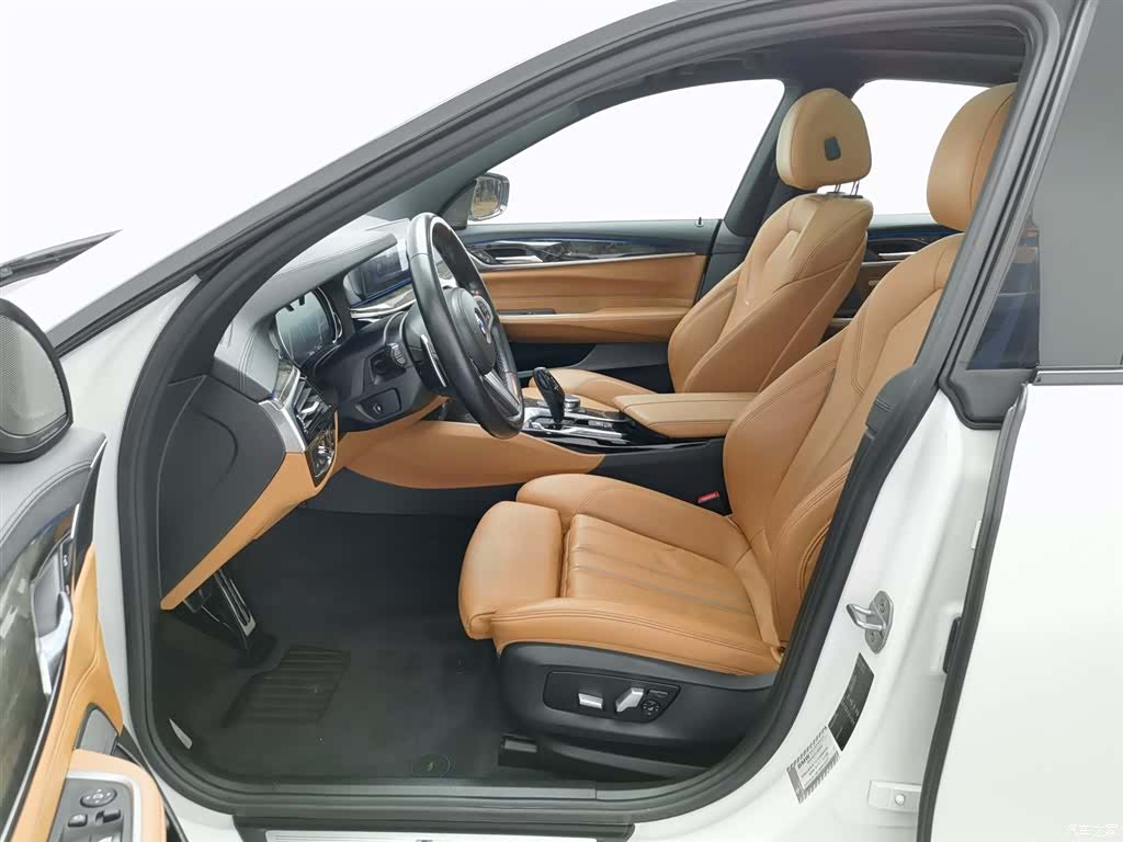 BMW 6 Series GT, 2018 10