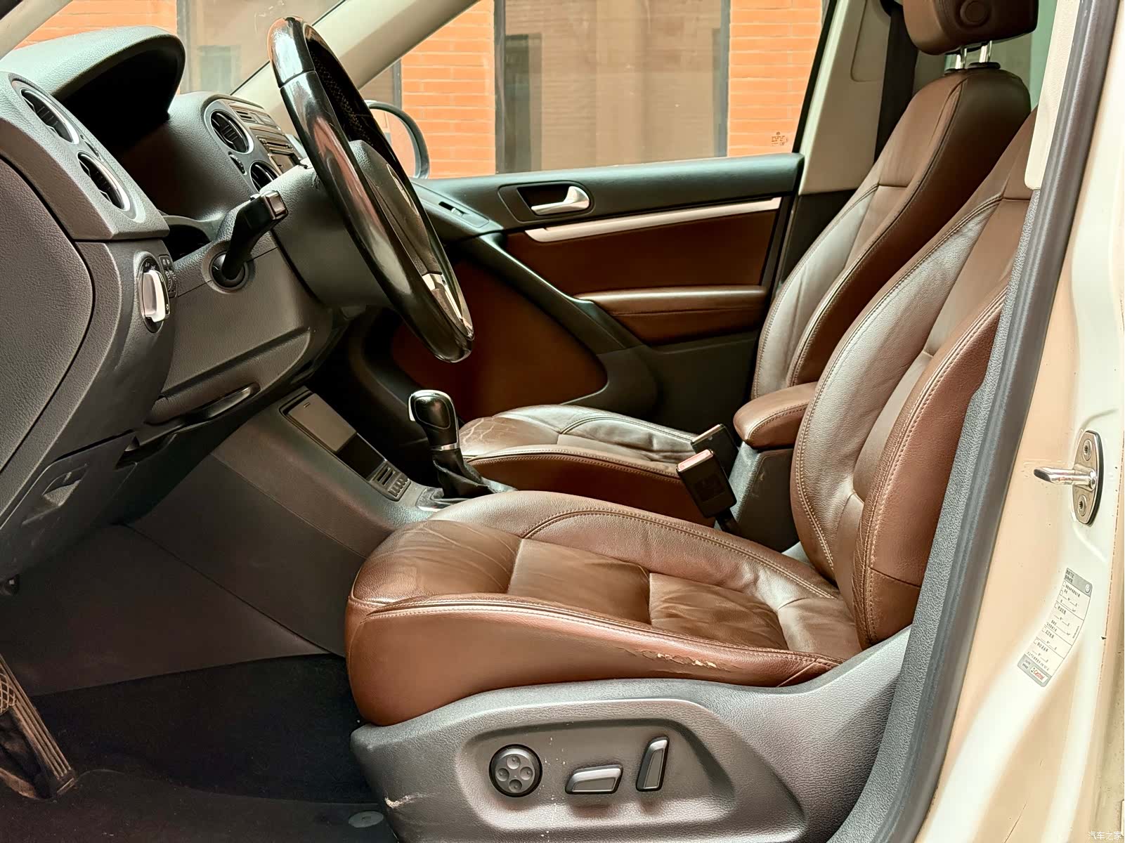 Volkswagen Tiguan, 2012 8