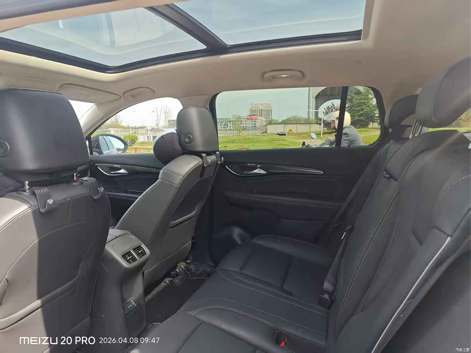 Buick Envision Plus, 2022 6