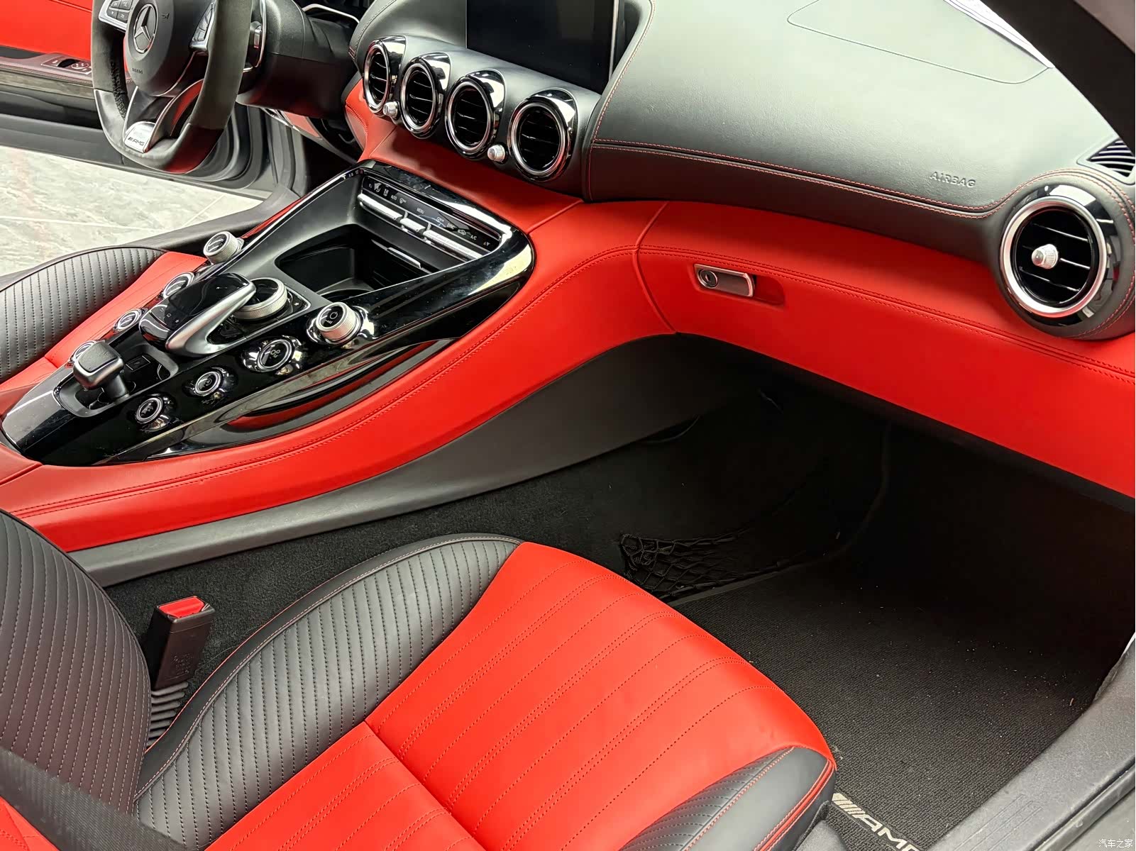 MG AMG, 2016 13