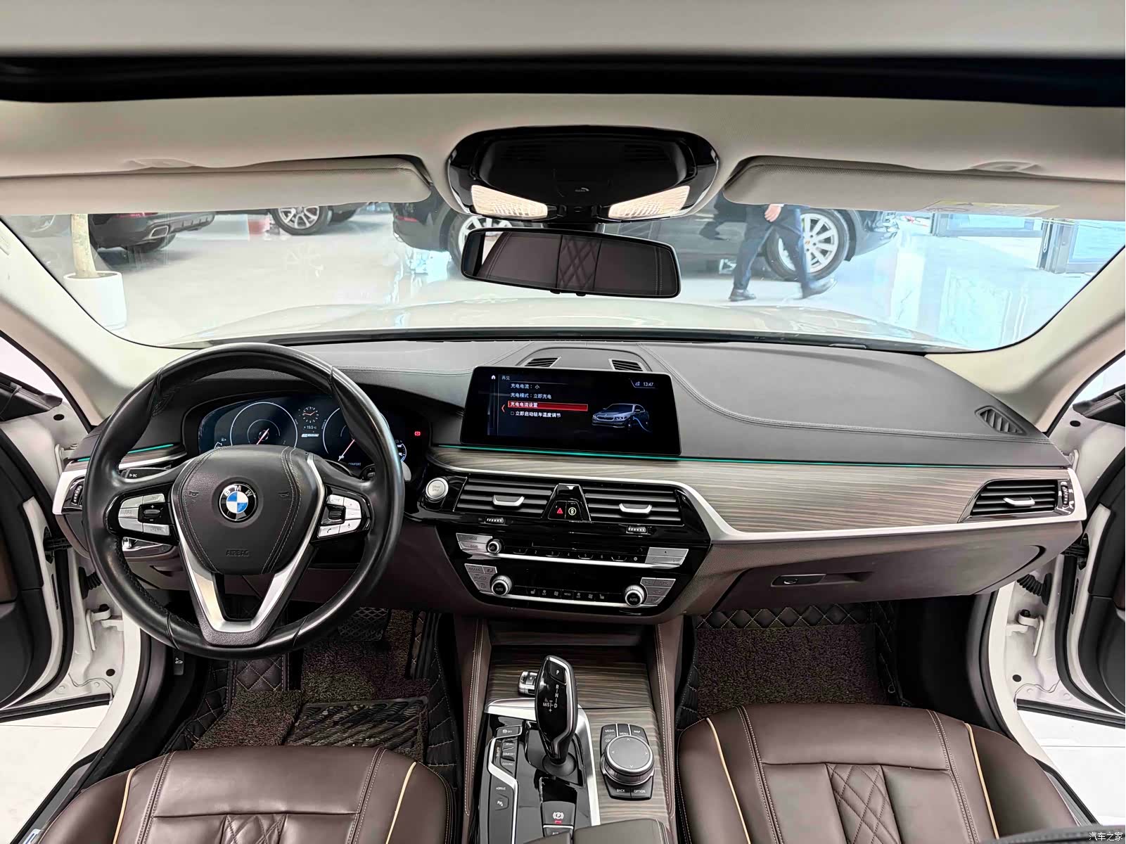 BMW 5 Series, 2019 11