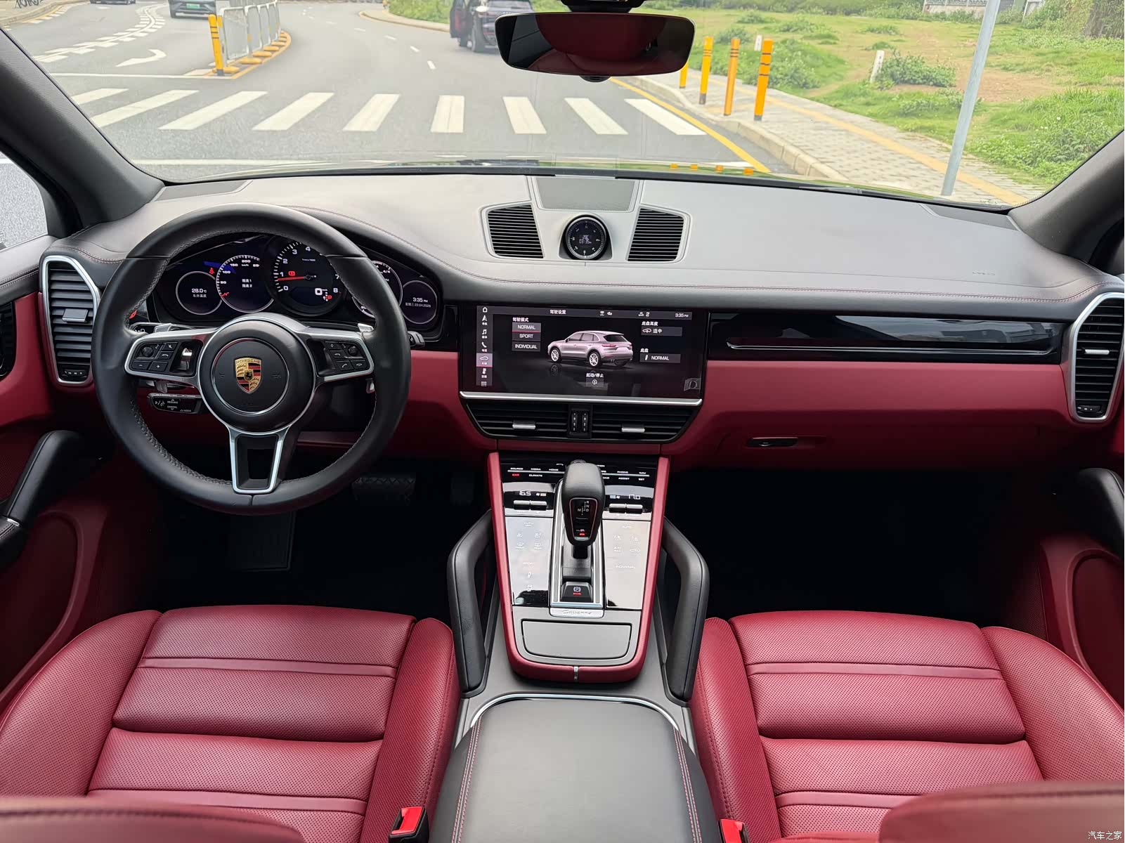 Porsche Cayenne, 2021 11