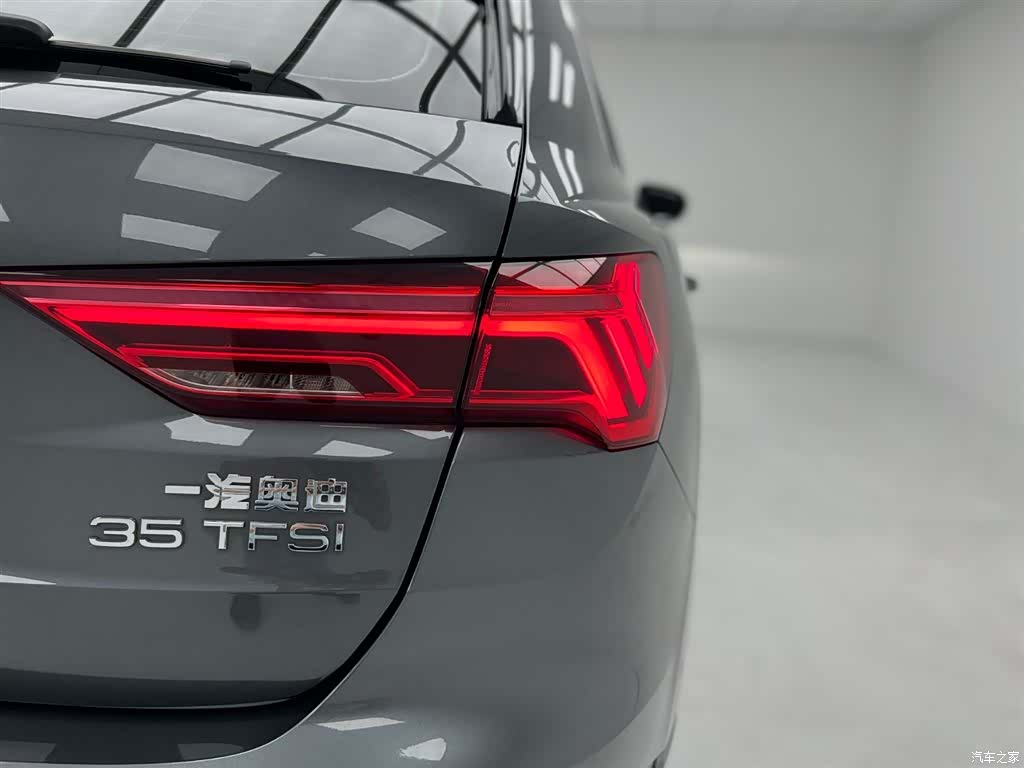 Audi Q3, 2021 12