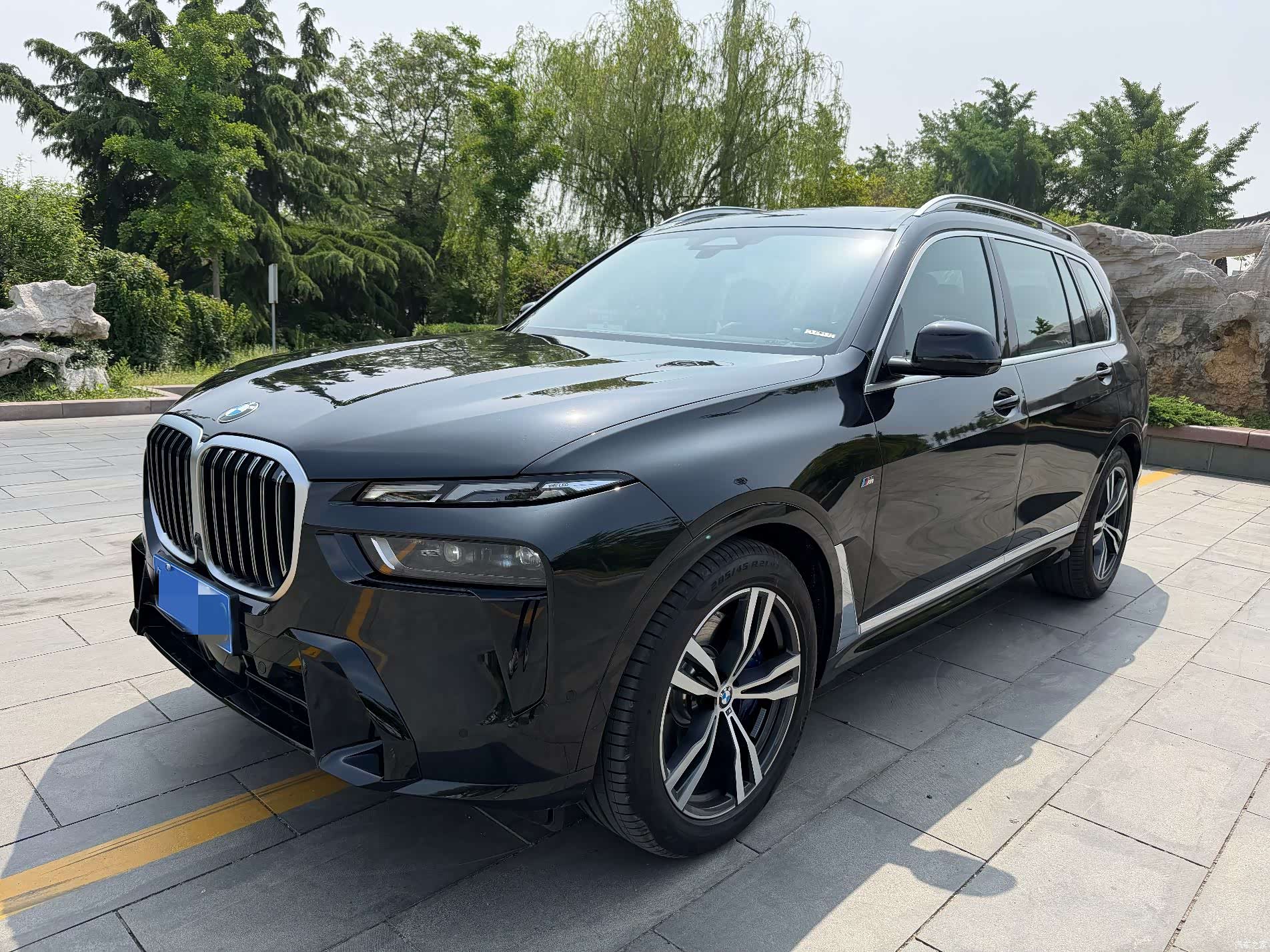 BMW X7, 2026 1