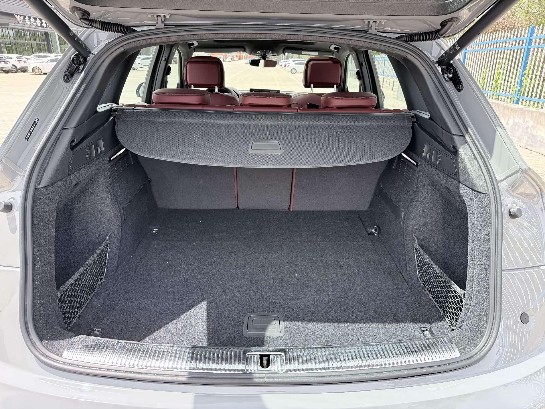 Audi Q5L, 2025 15