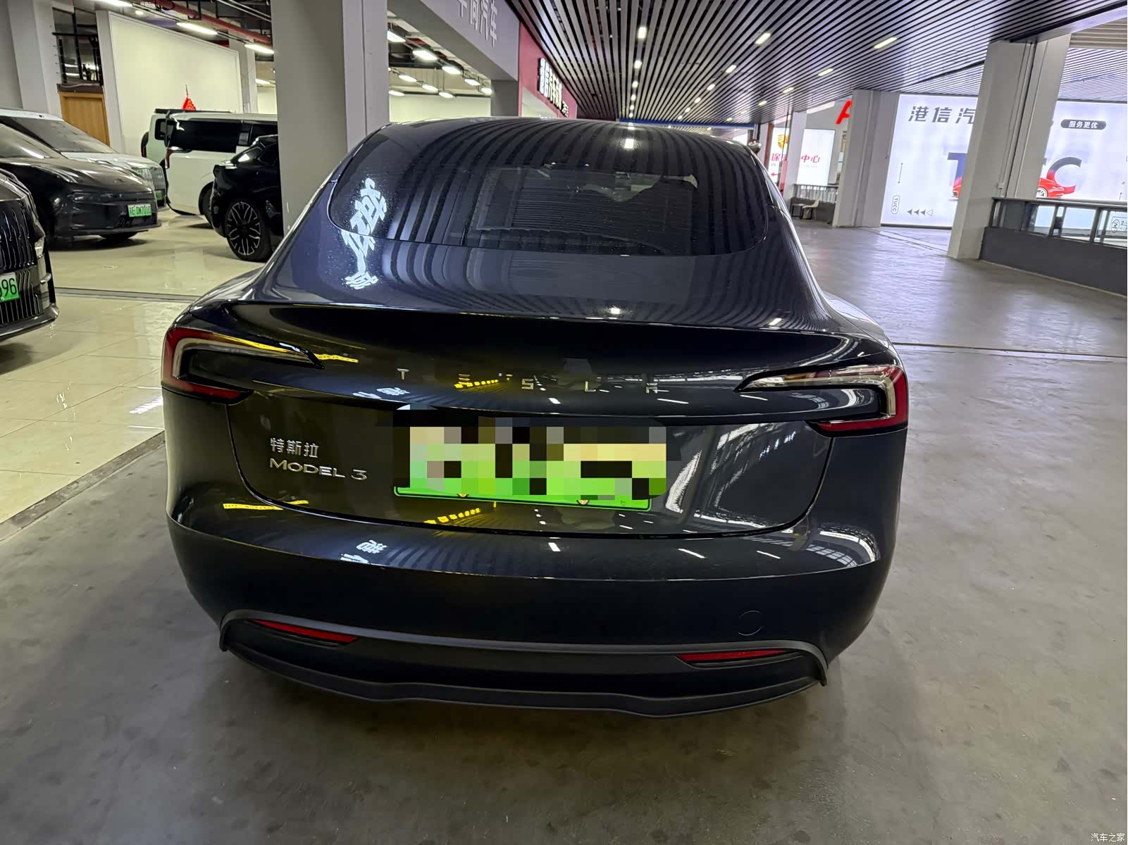 Tesla Model 3, 2025 17