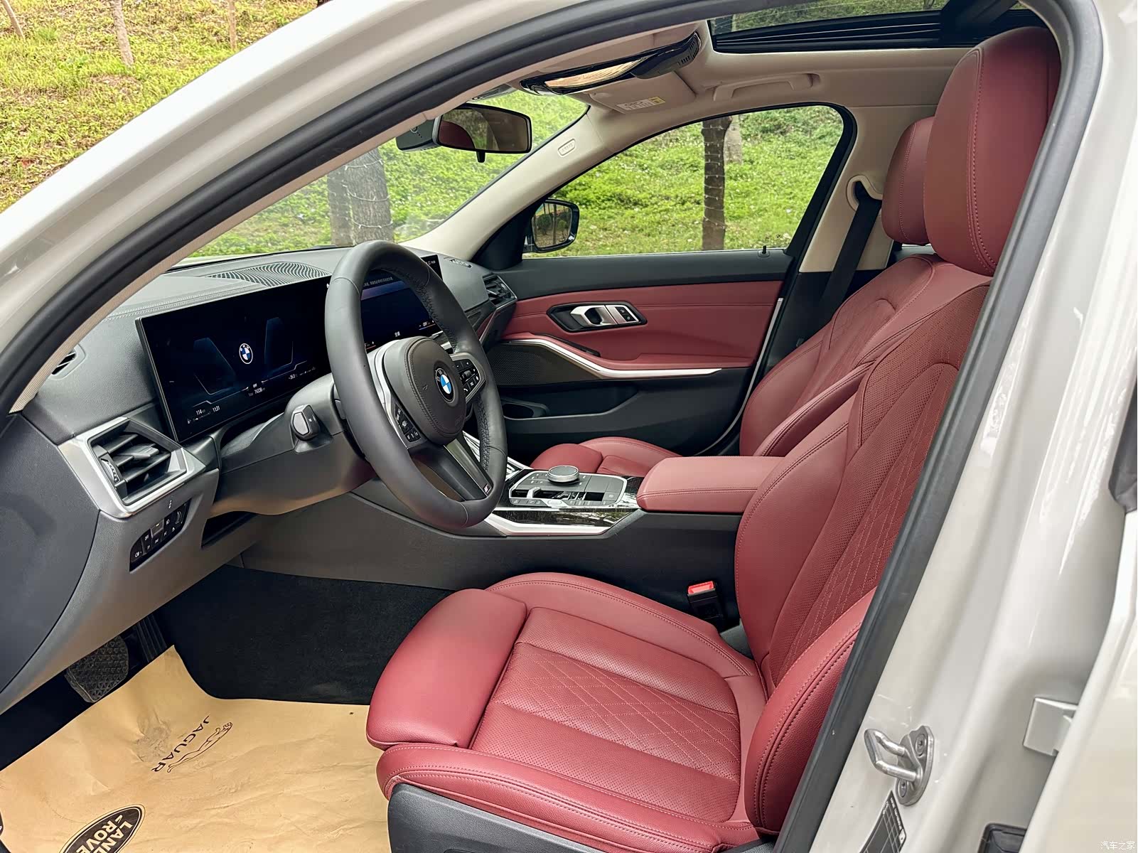BMW 3 Series, 2023 10