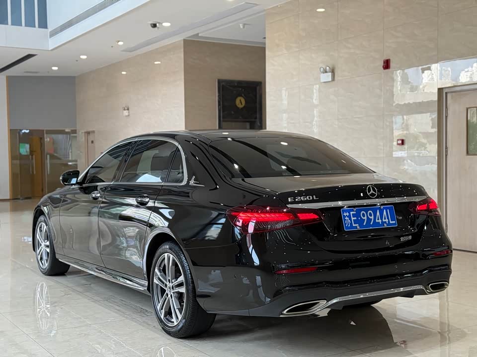Mercedes-Benz E-class Mercedes-Benz E-class