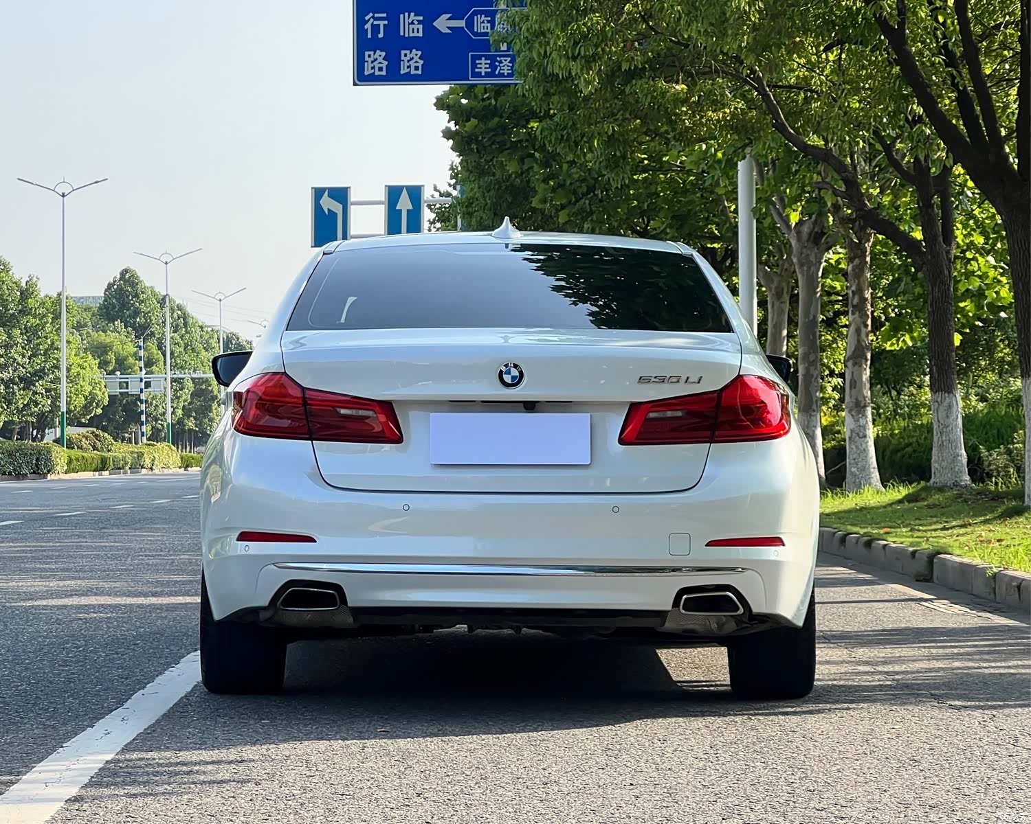 BMW 5 Series, 2019 4