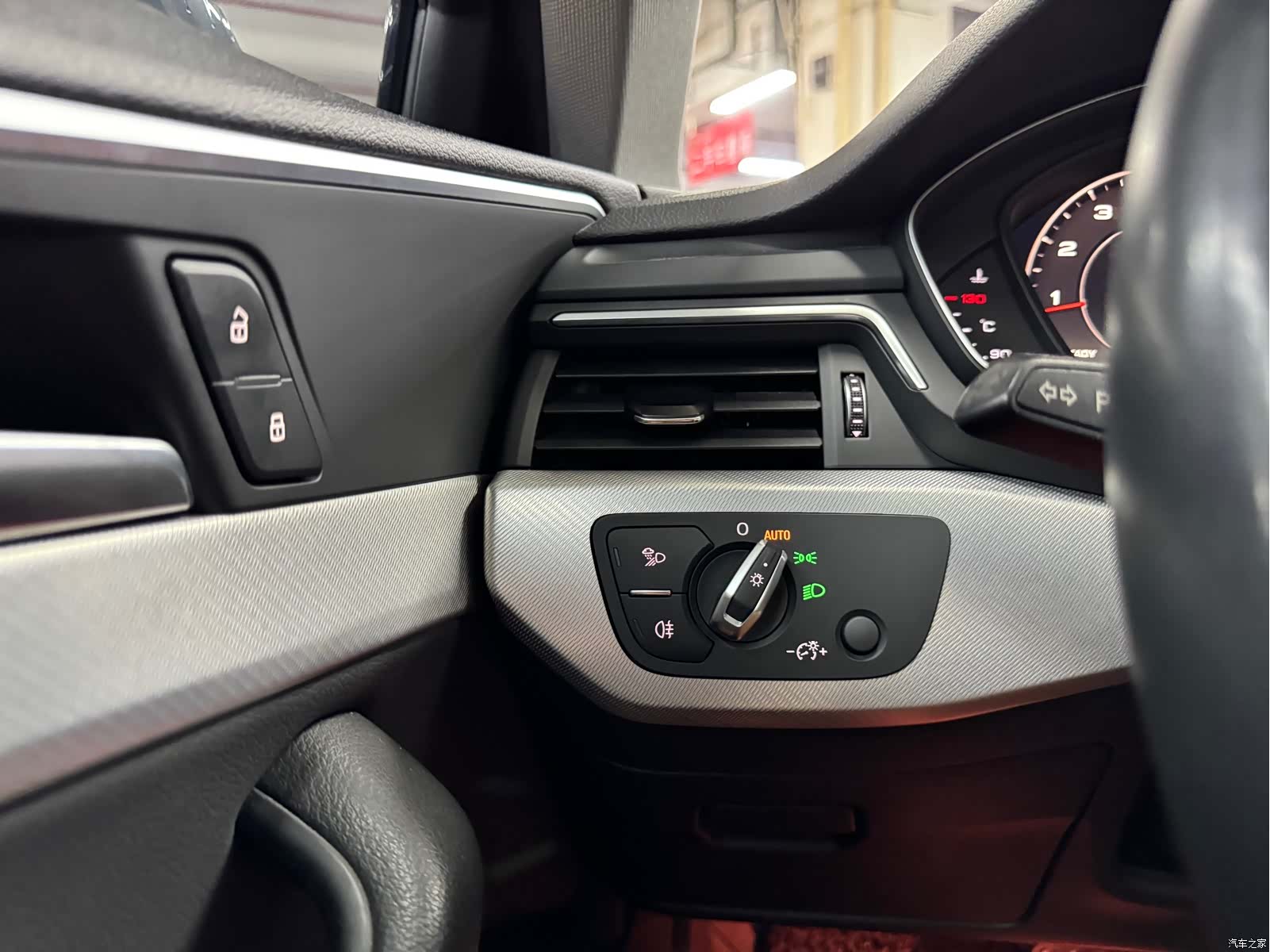 Audi A4, 2020 13