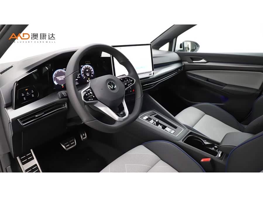 Volkswagen GOLF/1.5T/25/300TSI 2025, фото 6