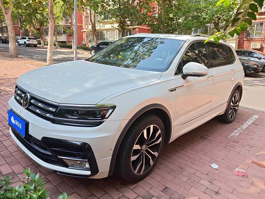 Volkswagen Tiguan L