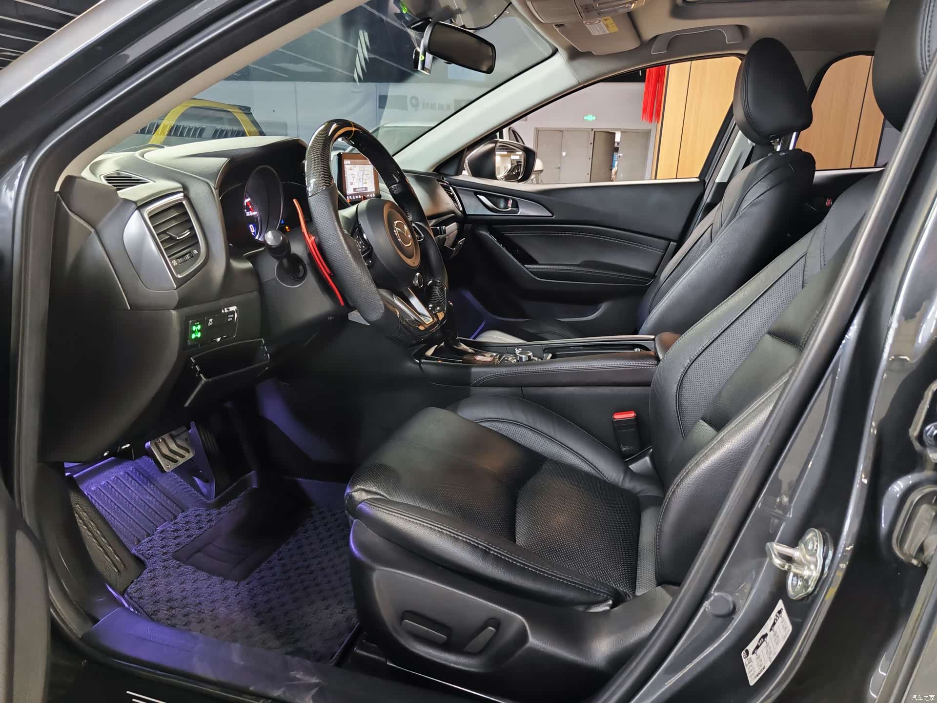 Mazda Mazda3, 2018 8