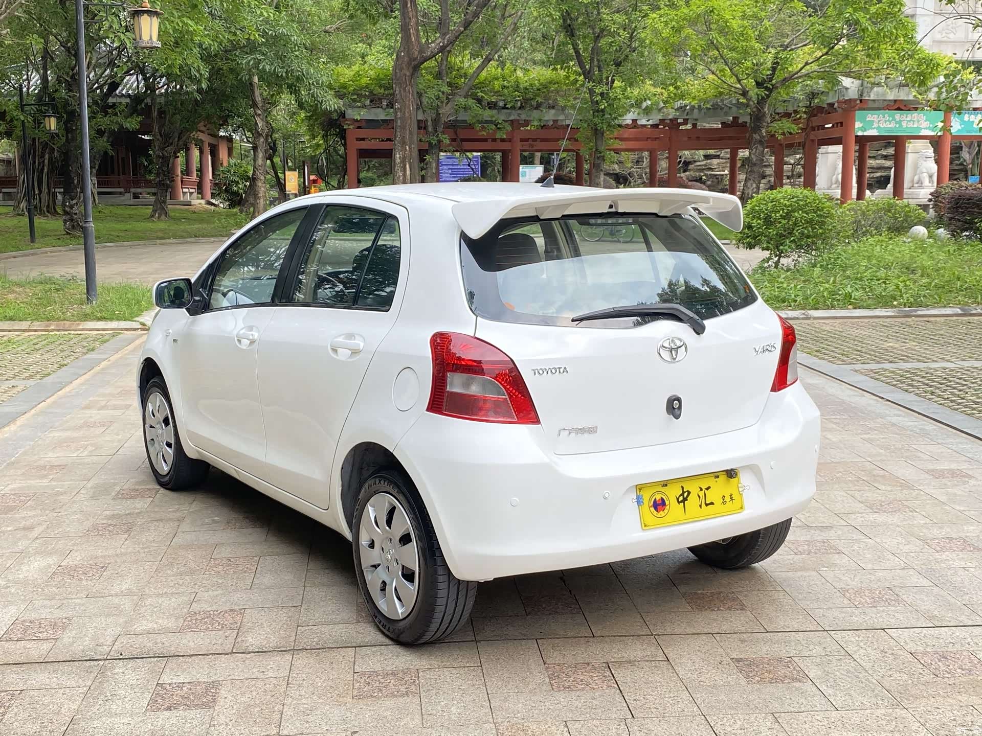 Toyota 1.6E, 2012 7
