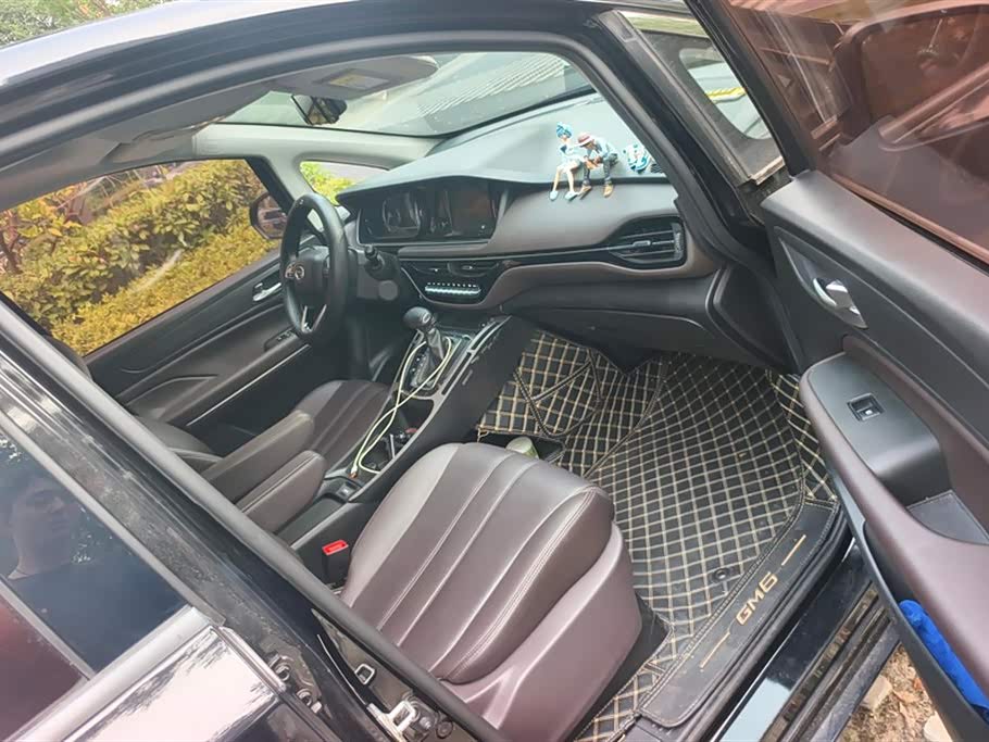 Trumpchi Trumpchi M6