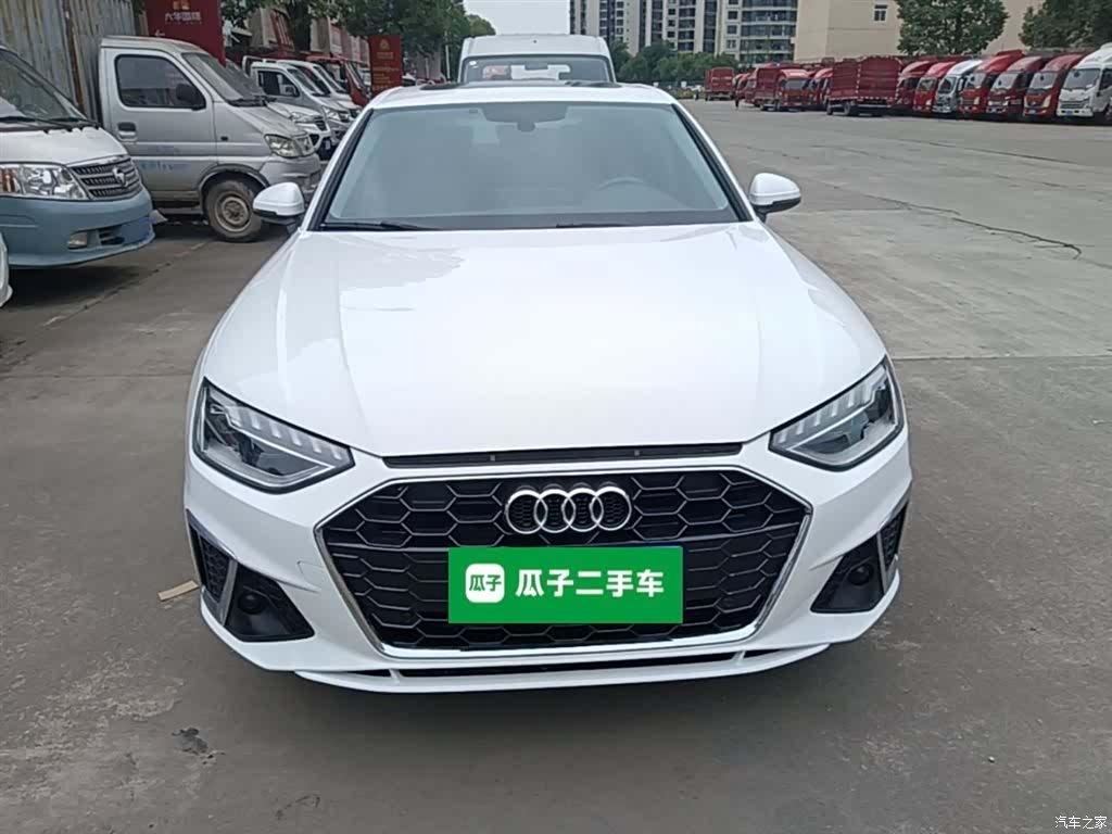 Audi A4L, 2022 3