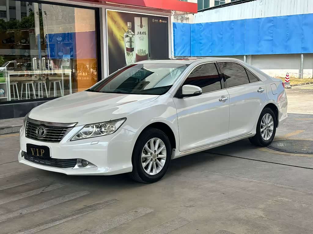 Toyota Camry 2012 2.5G Luxury