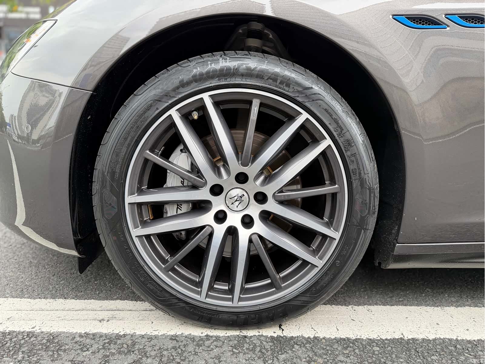 Maserati Ghibli, 2021 9