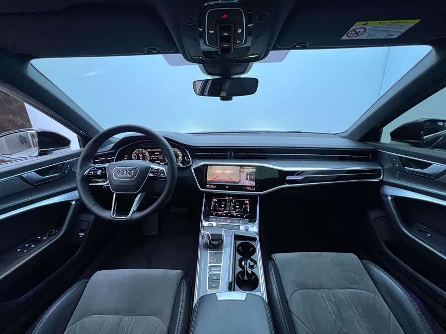 Audi A6L 2022, фото 8