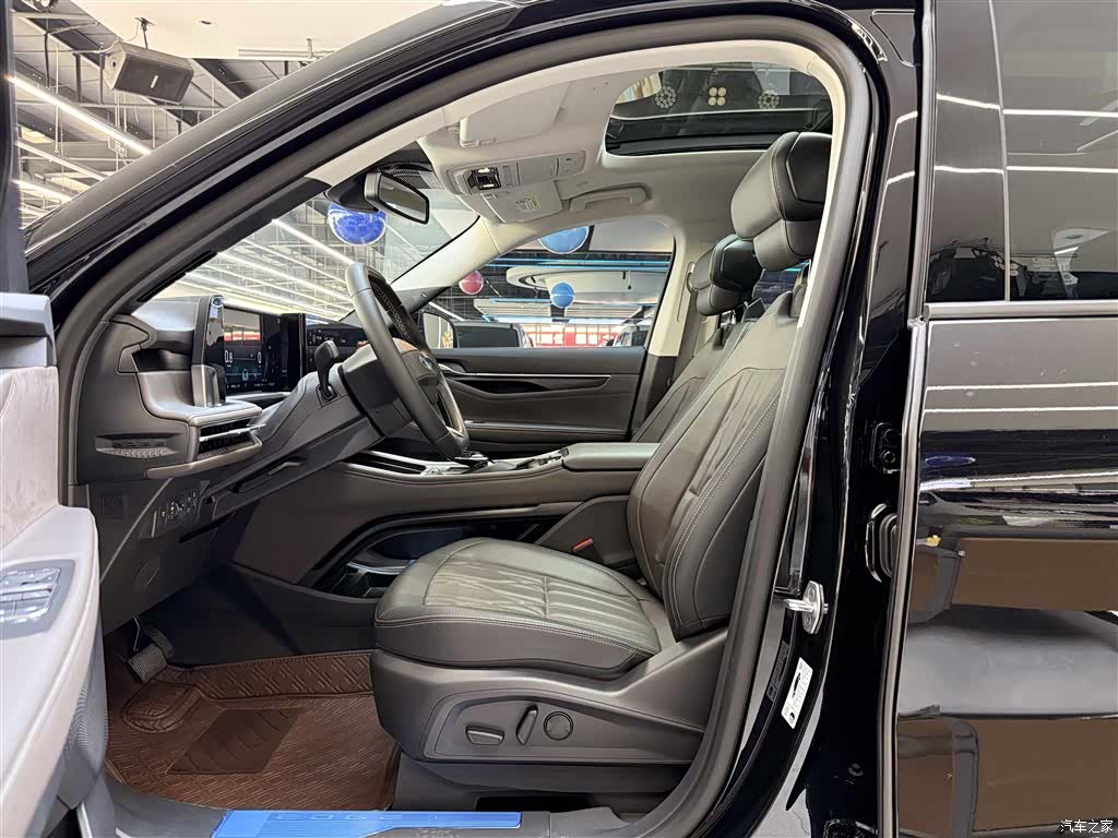 Ford Edge L, 2025 4