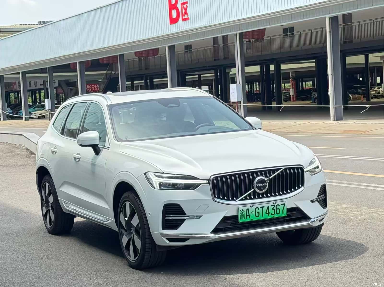 Volvo XC60, 2025 3