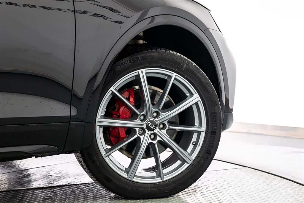 Audi Q5L, 2022 20