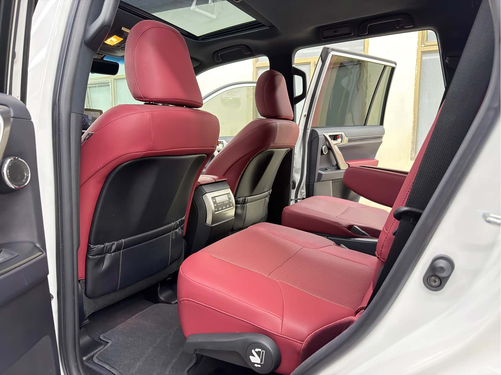 Lexus GX, 2023 8