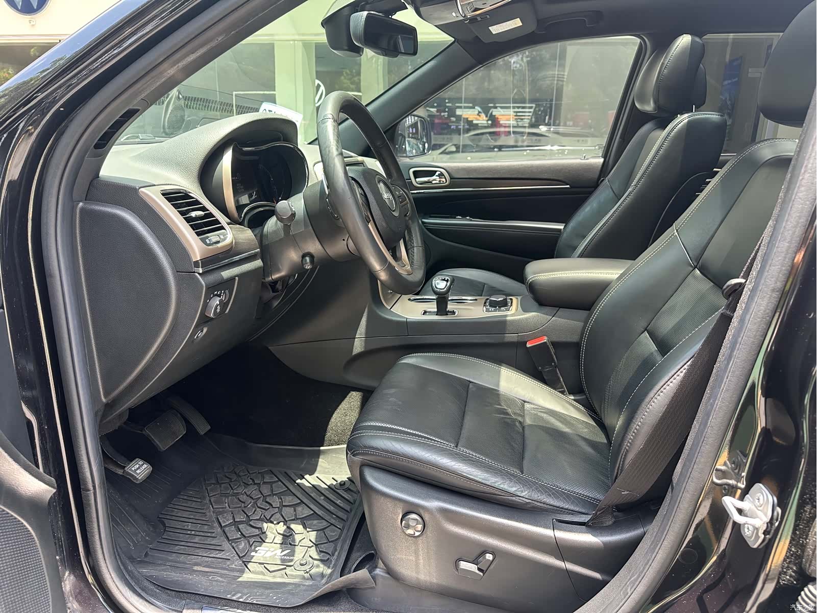 Jeep Grand Cherokee, 2015 8