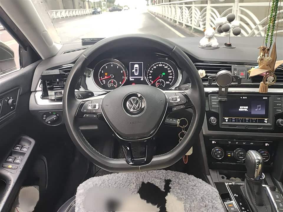 Volkswagen Lingdu