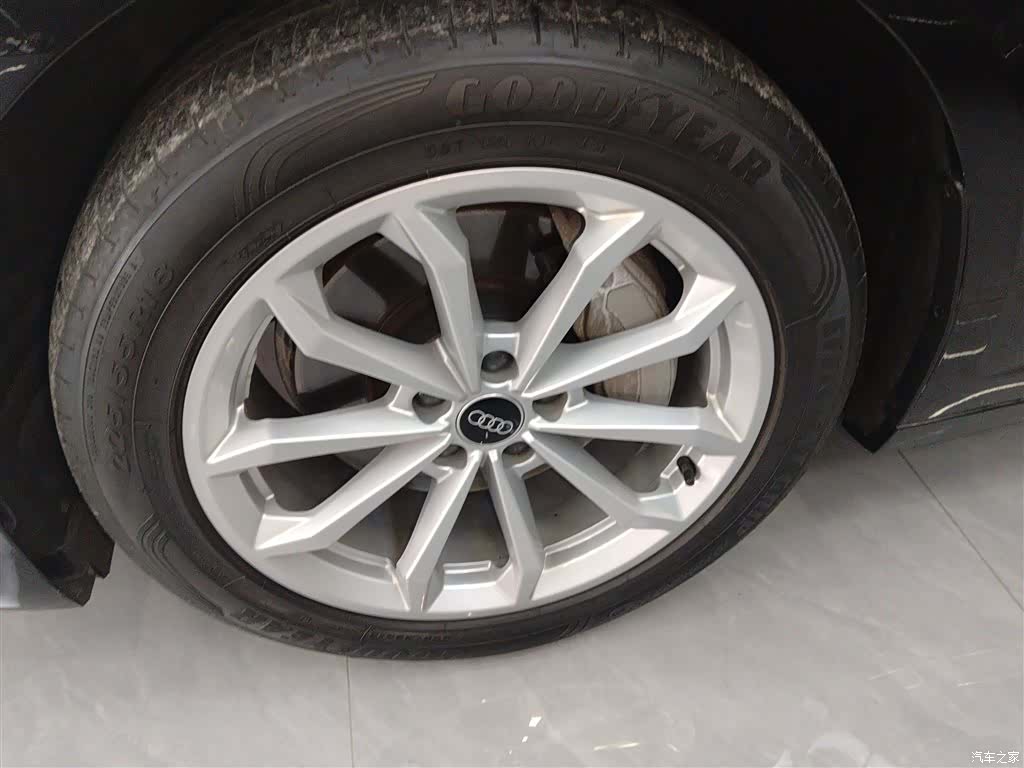 Audi A6L, 2022 25