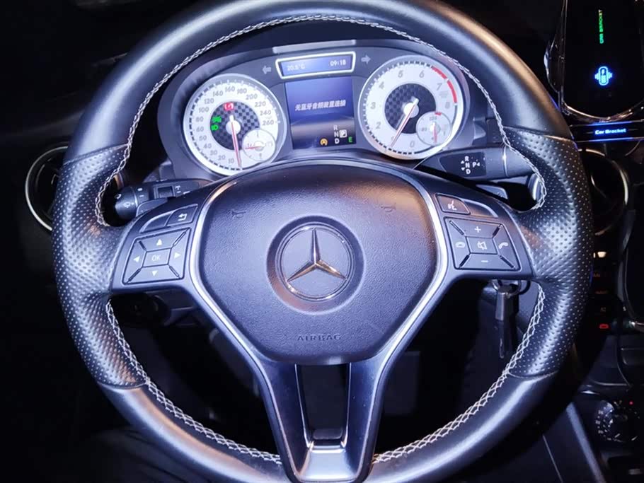 Mercedes-Benz Class A Mercedes-Benz Class A
