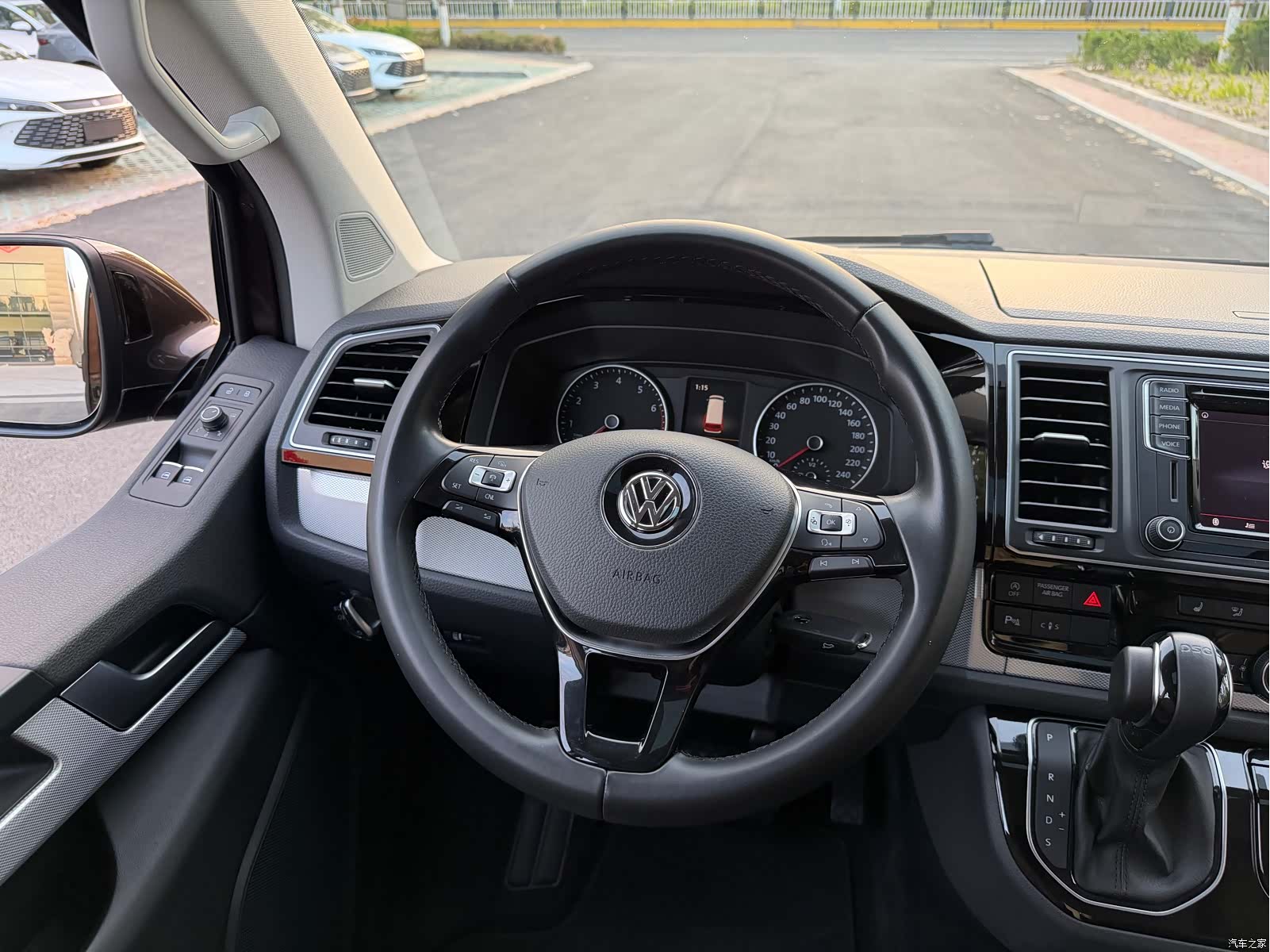 Volkswagen 7, 2017 11