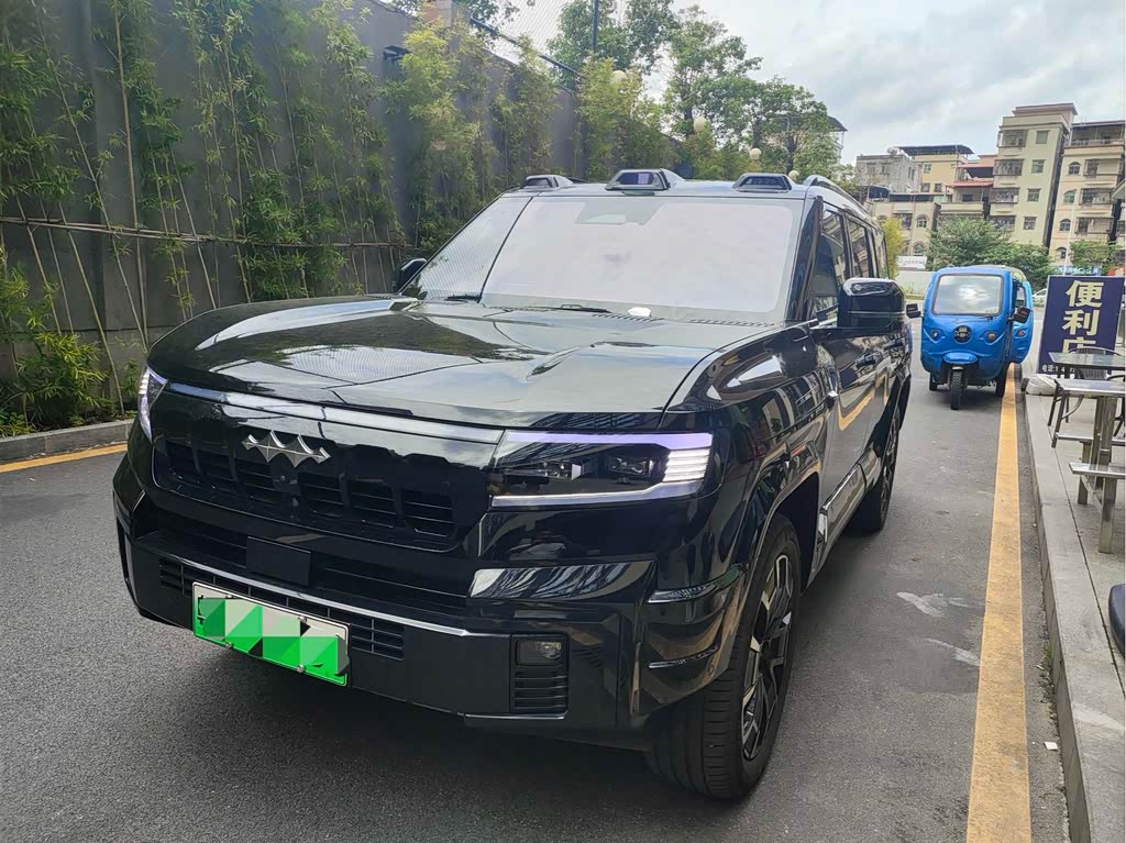 Fangchengbao Leopard 8 8 2025 Flagship 7 мест